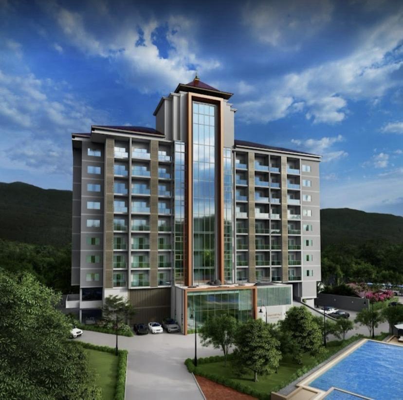 Touch Hill Place 2-Bedroom Condo with Panoramic Mountain View